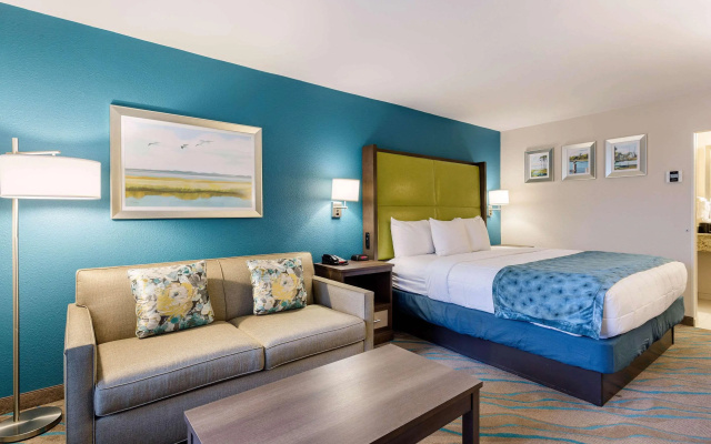 photo 5 of Quality Inn Gulfport I-10
