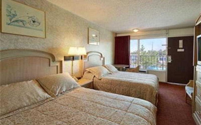 photo 4 of Ramada St. Louis Airport
