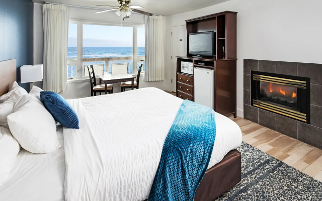 photo 5 of Clarion Inn Surfrider Resort