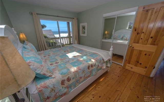 photo 2 of Cloud Nine