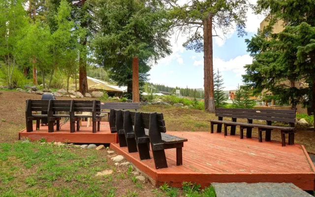 photo 3 of Cm325 Copper Mtn Inn 3 Bedroom Condo by RedAwning