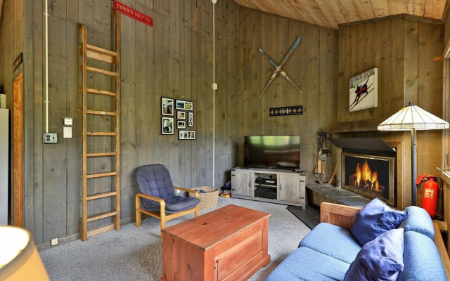 photo 2 of Coach Road Duplex - Left Side by Killington Vacation Rentals