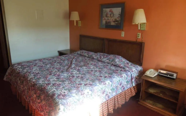 photo 4 of Coachs Inn