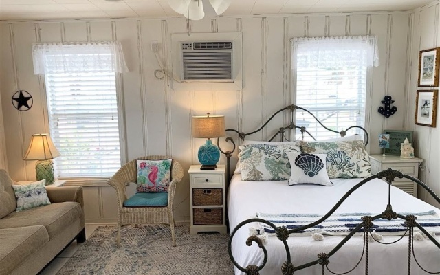 photo 5 of Little Bay Club by Miss Kitty’s