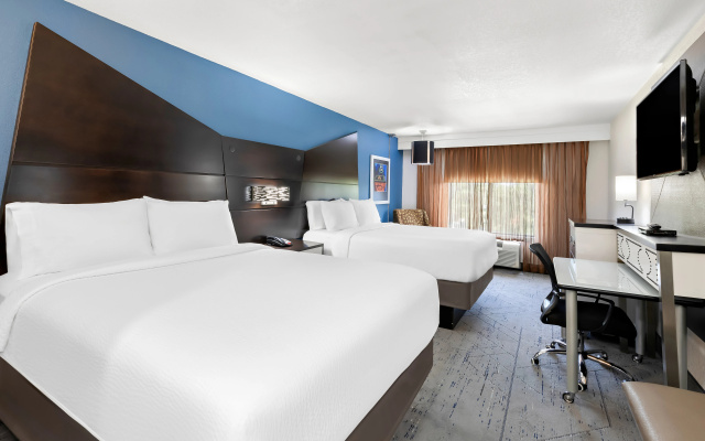 photo 3 of Holiday Inn Express Atlanta Galleria - Ballpark Area by IHG
