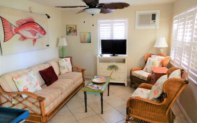 photo 4 of Coconut Grove Beach Resort Suites 1 to 4