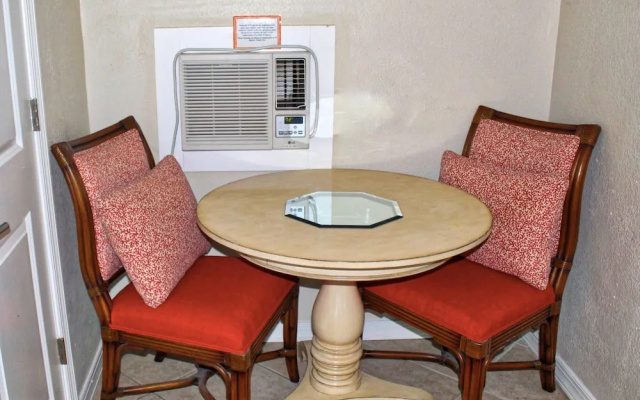 photo 3 of Coconut Grove Beach Resort Suites 3 & 4