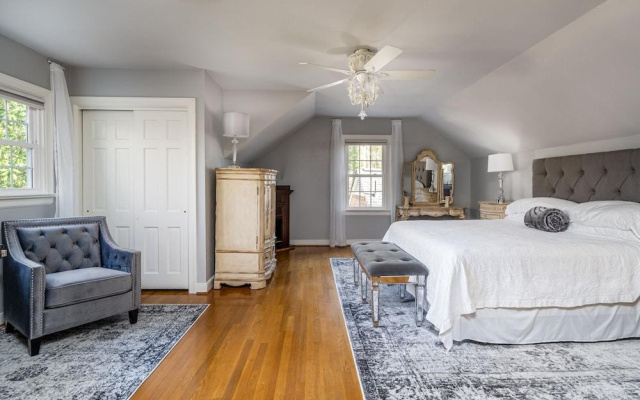 photo 5 of Colonial Gardens Bed Breakfast