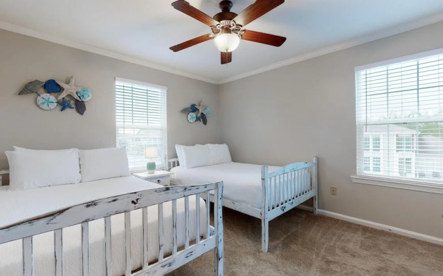 photo 4 of 2br/2ba Full Condo w/ Pool & Gym, Sleeps 6