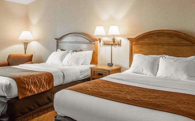 photo 5 of Kathryn Riverfront Inn, an Ascend Collection Hotel