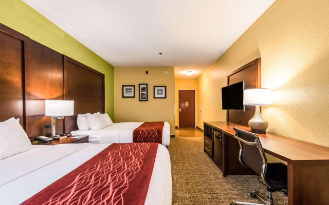 photo 5 of Comfort Inn & Suites Dayton Northwest - Englewood