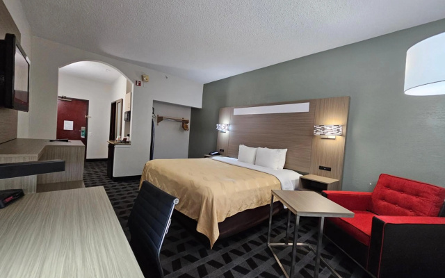 photo 3 of Quality Inn & Suites Irving DFW Airport South