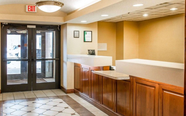 photo 5 of Quality Inn & Suites Niles