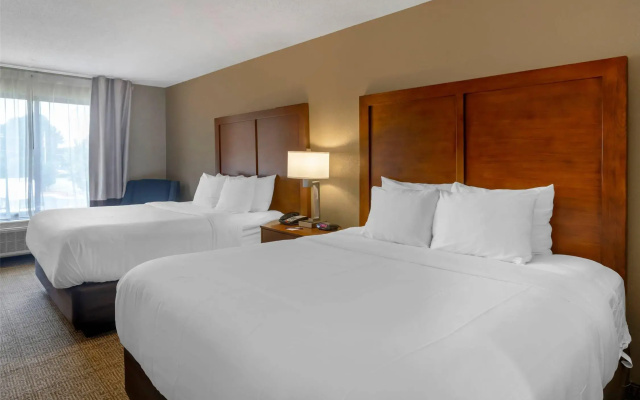 photo 3 of Comfort Inn & Suites Peachtree Corners - Norcross