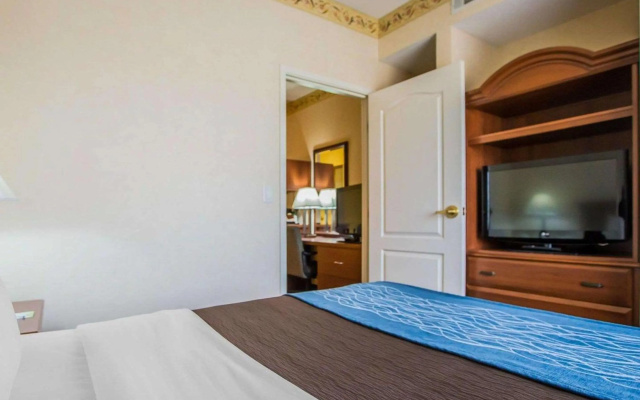 photo 3 of Quality Inn & Suites Dixon near I-88