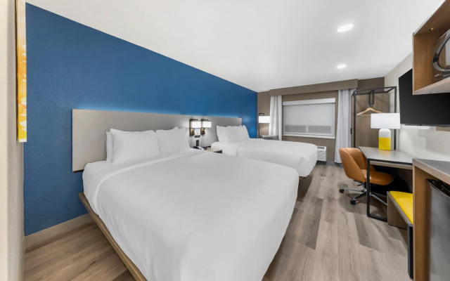 photo 4 of Comfort Inn Fontana
