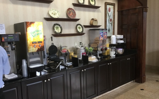 photo 5 of Comfort Inn Airport