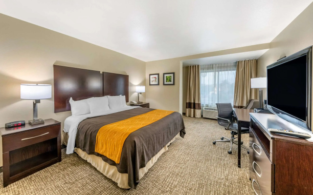 photo 5 of Comfort Inn & Suites San Bernardino