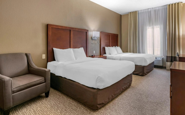 photo 5 of Comfort Inn & Suites St. Louis - O'Fallon