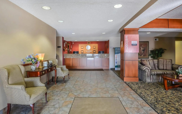 photo 2 of FairBridge Inn & Suites Batavia - Darien Amusement Park