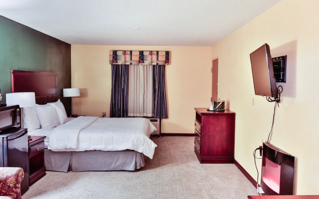 photo 3 of The View Inn & Suites