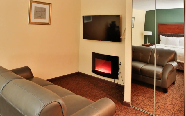 photo 4 of The View Inn & Suites