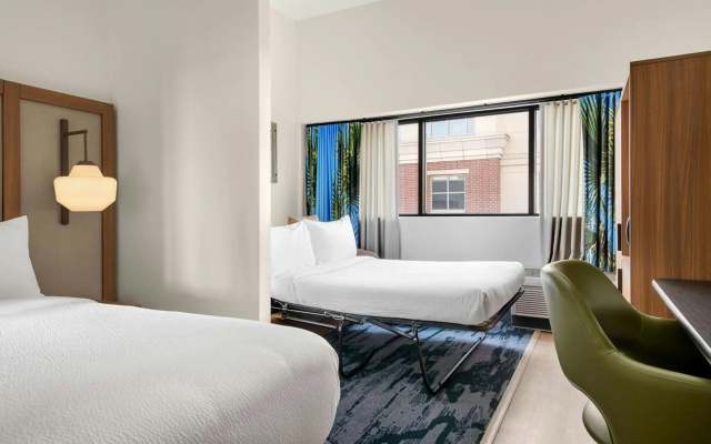 photo 5 of Fairfield by Marriott Inn & Suites Charleston Downtown
