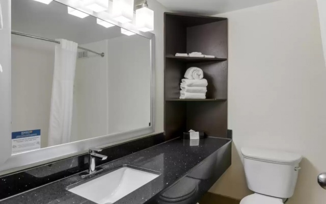 photo 4 of Comfort Inn University
