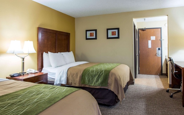 photo 3 of Comfort Inn Columbia West