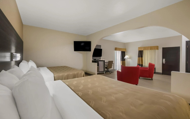 photo 3 of Quality Inn Commerce at I-85