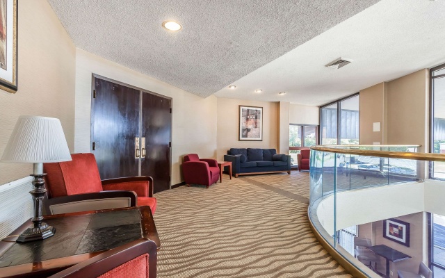 photo 4 of Comfort Inn Hall of Fame