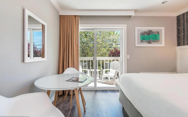 photo 5 of UpValley Inn & Hot Springs Napa Valley, an Ascend Collection Hotel