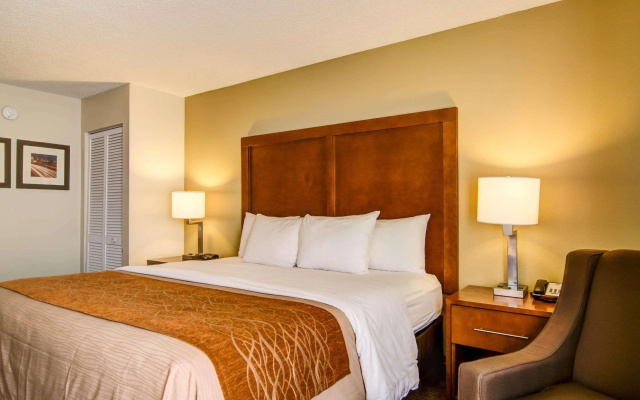 photo 3 of Comfort Inn Kennesaw
