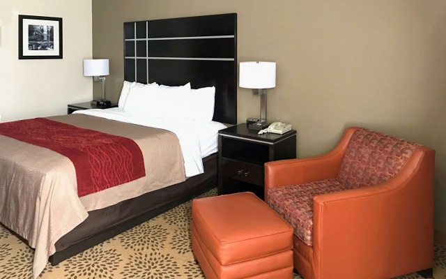 photo 3 of Comfort Inn North of Asheville