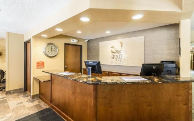 photo 2 of Comfort Inn Marshall