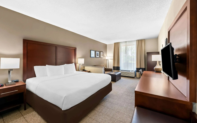photo 5 of Comfort Inn & Suites Durham near Duke University