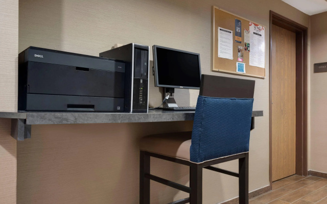 photo 5 of Comfort Inn Millersburg