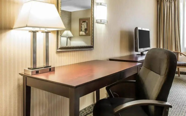 photo 3 of Comfort Inn