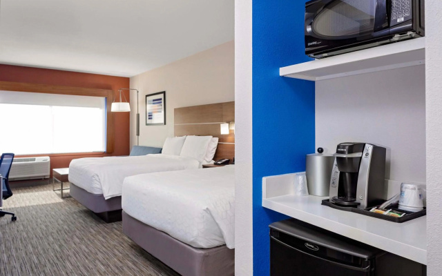 photo 3 of Quality Inn & Suites Olde Town