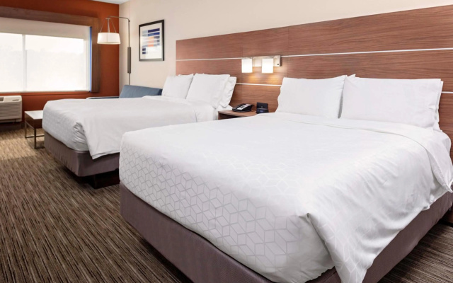 photo 4 of Quality Inn & Suites Olde Town