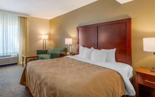 photo 5 of Quality Inn & Suites Olde Town