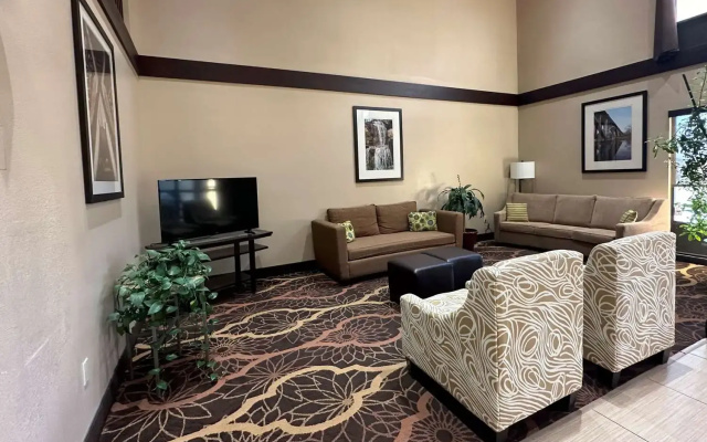 photo 5 of Comfort Inn Perryville