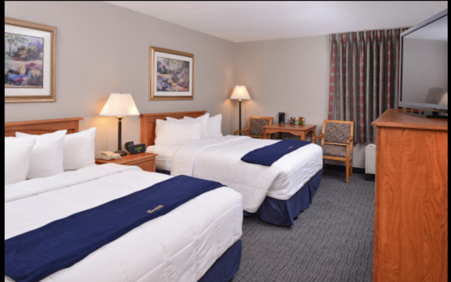 photo 5 of New Victorian Inn and Suites Omaha