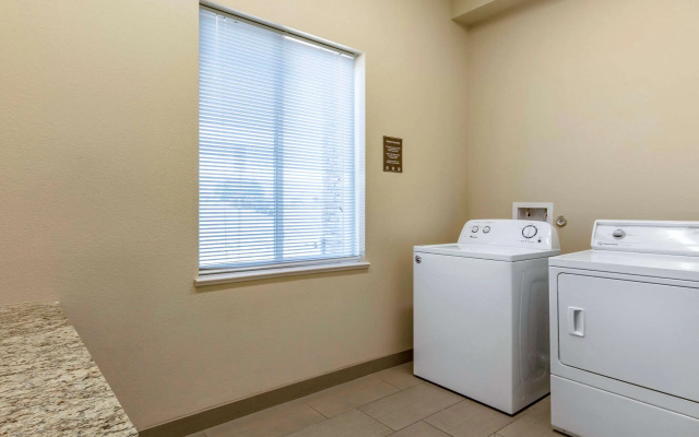 photo 5 of Comfort Inn & Suites Edgewood