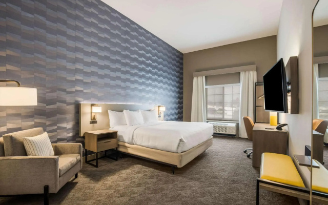 photo 5 of Comfort Inn & Suites Gaylord