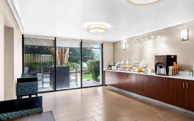 photo 4 of Comfort Inn University