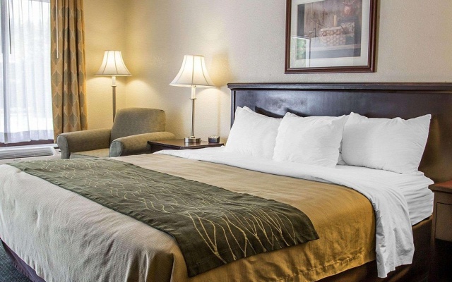photo 2 of Quality Inn Riverside near UCR and Downtown