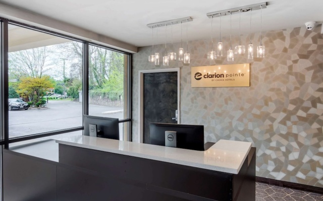 photo 3 of Clarion Pointe Charlottesville