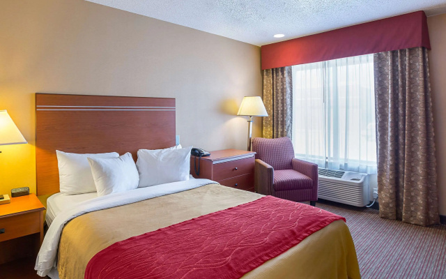 photo 3 of Quality Inn York
