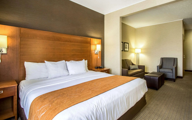 photo 5 of Comfort Suites Hotel and Conference Center